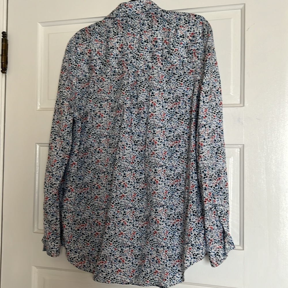 Soft button up - Picture 3 of 8